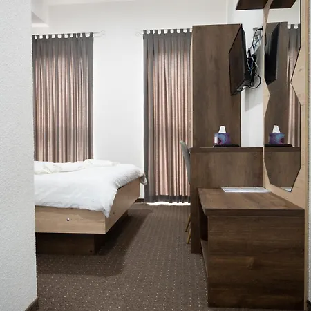 Hotel Pilot 4*